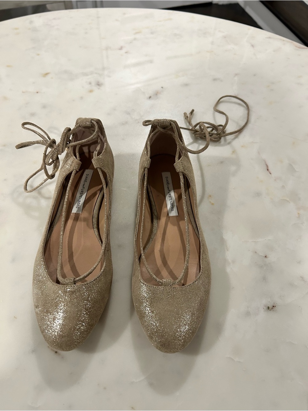 Diane von Furstenberg Gold Glitter Lace-Up Women's Ballet Flat 6.5